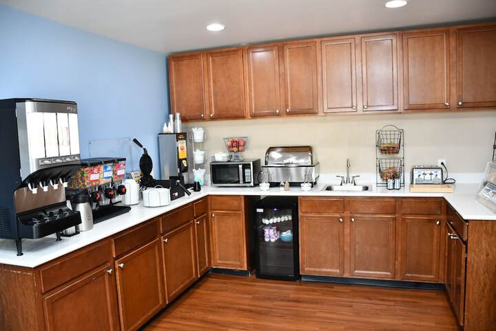 Baymont Inn & Suites by Wyndham Platteville