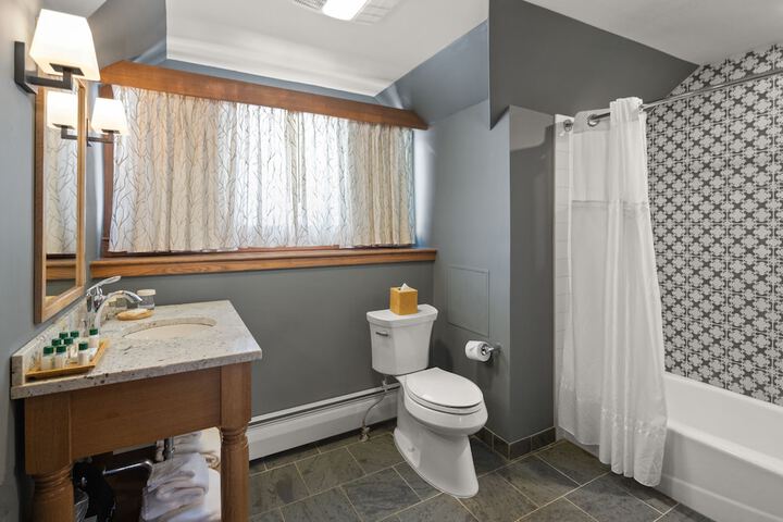 Room 54 of 110