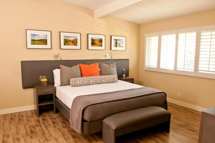 Calistoga Spa Hot Springs - Authentic Hot Springs Spa & Resort
