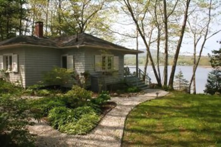 Bungalow - Three Bedroom Cottage