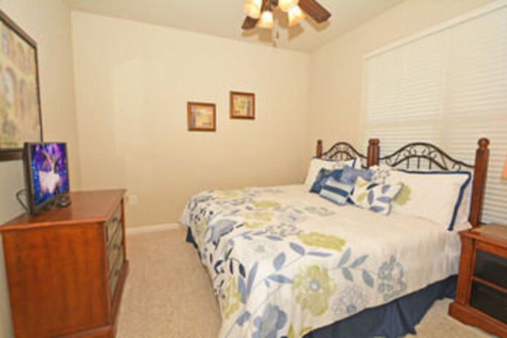 Rent a Villa Eagle Management Davenport
