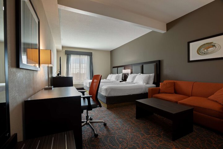 Room 14 of 23