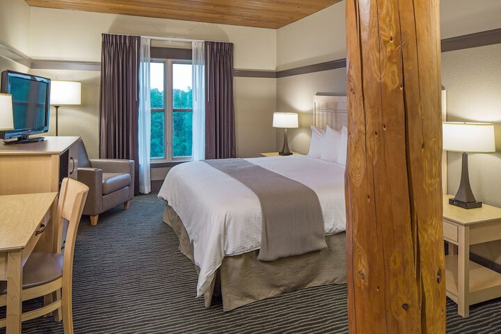 Lied Lodge & Conference Center