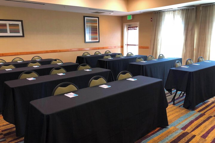 Fairfield Inn and Suites by Marriott Sacramento Elk Grove