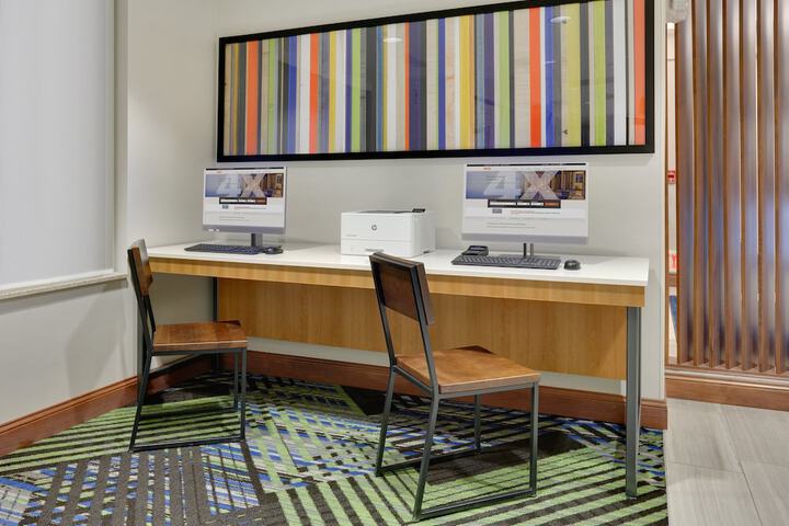 Holiday Inn Express Mitchell by IHG