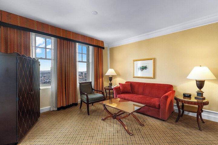 Room 51 of 207