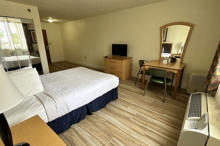 Room 30 of 45