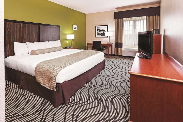 La Quinta Inn & Suites by Wyndham Corpus Christi Northwest
