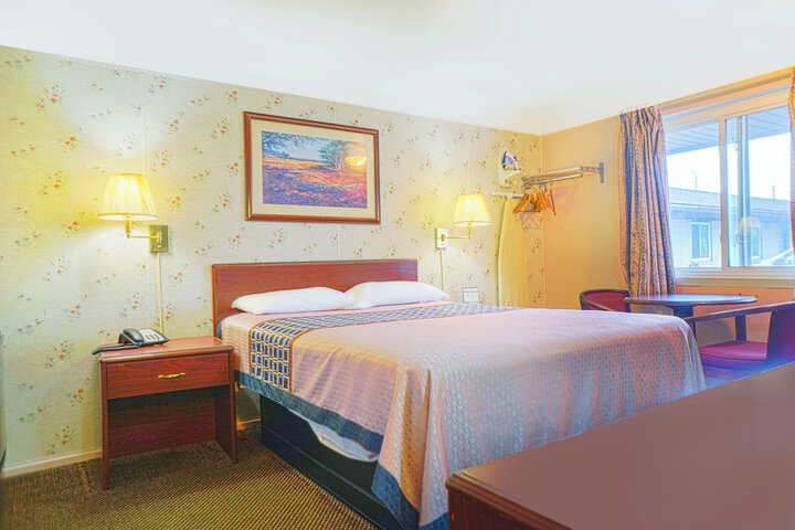 Room 20 of 27