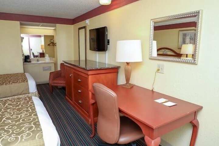 Room 22 of 29