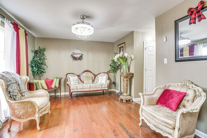 Spacious Family-friendly Home in Denham Springs!