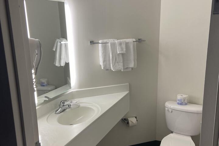Room 43 of 56