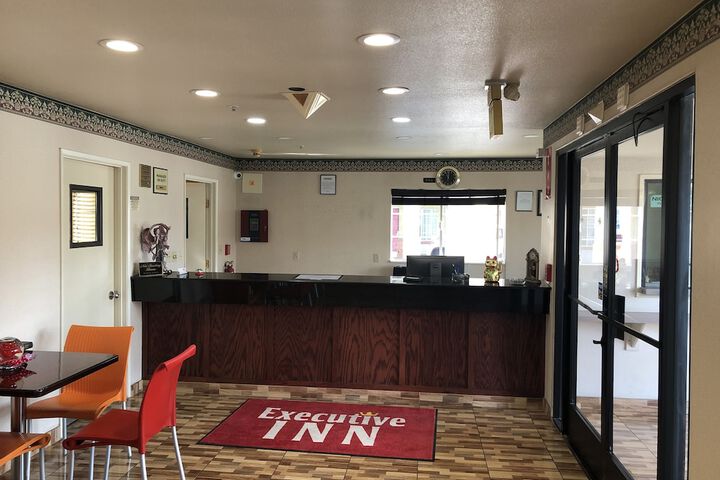 Executive Inn