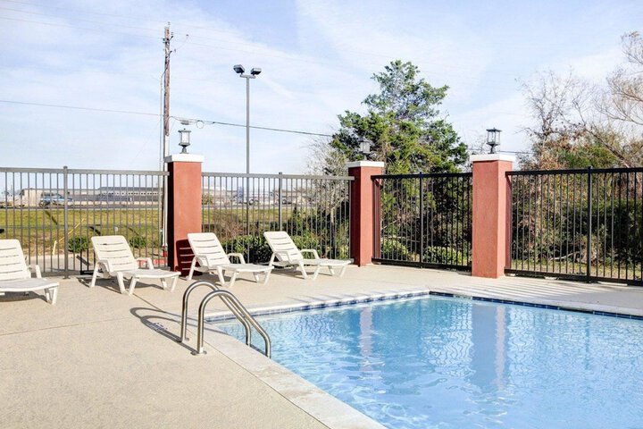 Pool 7 of 58