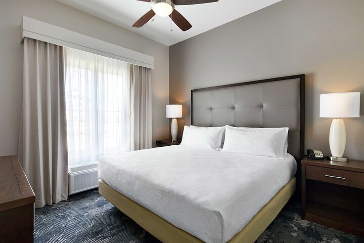 Homewood Suites by Hilton Champaign-Urbana
