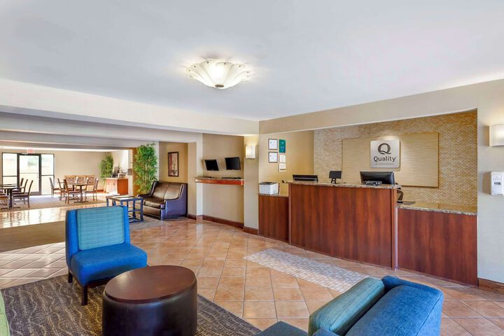 Hotel Interior 6 of 33