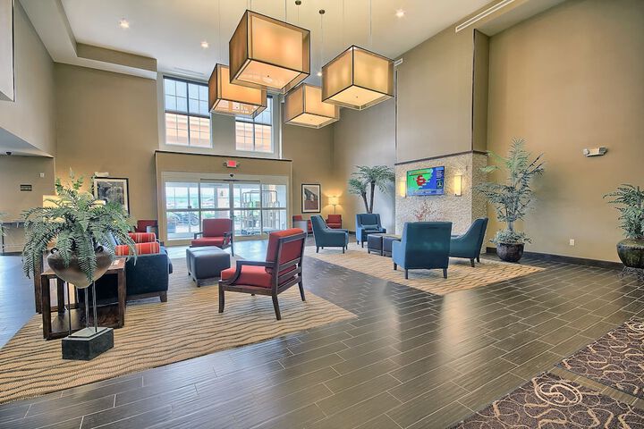 Comfort Suites Marietta - Parkersburg