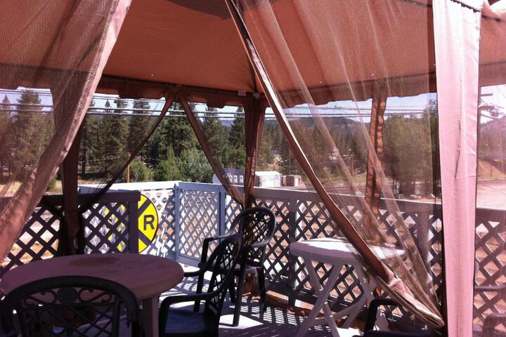 Pullman House Inn