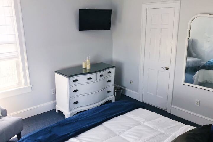 Room 96 of 183