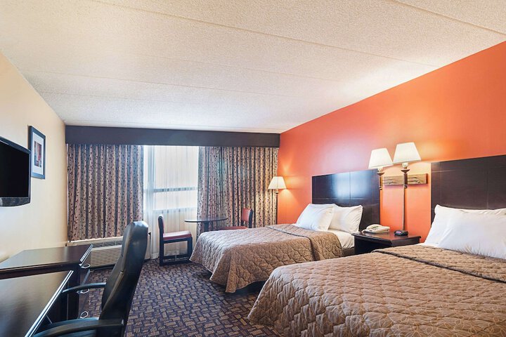 Rodeway Inn Meadowlands
