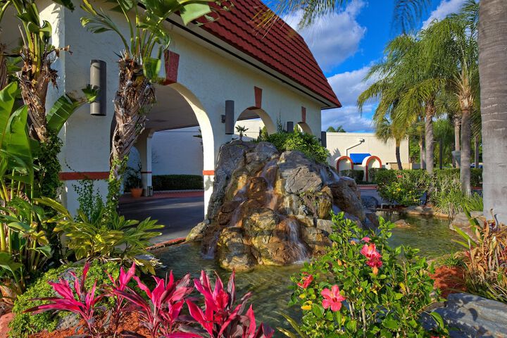 Hotel 5 of 45