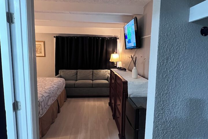 Regency Inn