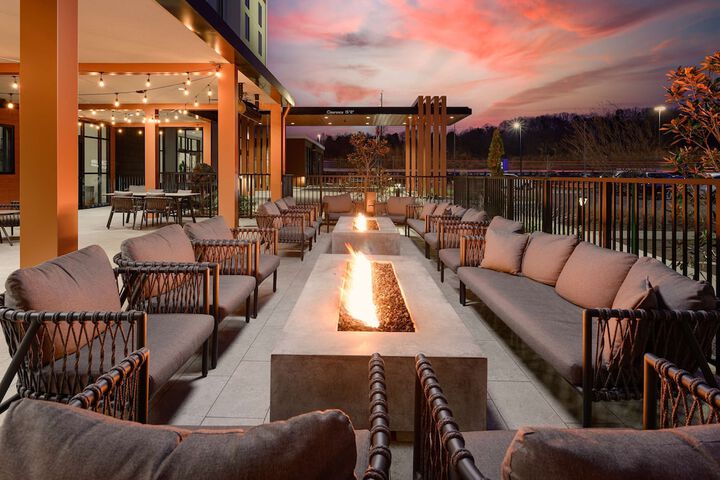 Terrace/Patio 46 of 48