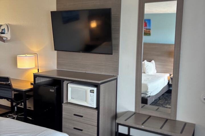 Baymont by Wyndham Petoskey