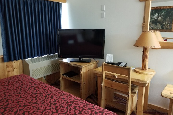 Room 23 of 39
