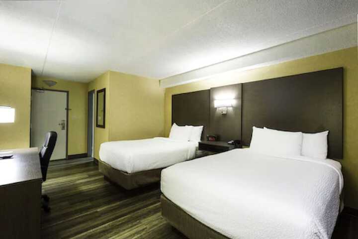 Room 20 of 32