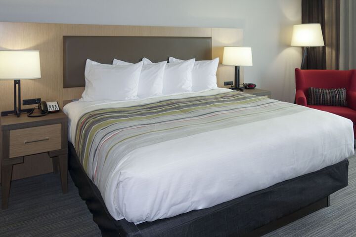 Country Inn & Suites by Radisson New Braunfels, TX