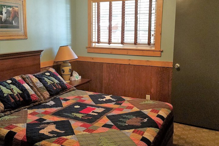 Room 25 of 86