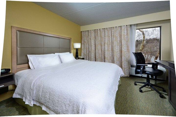 Hampton Inn Raleigh / Town of Wake Forest