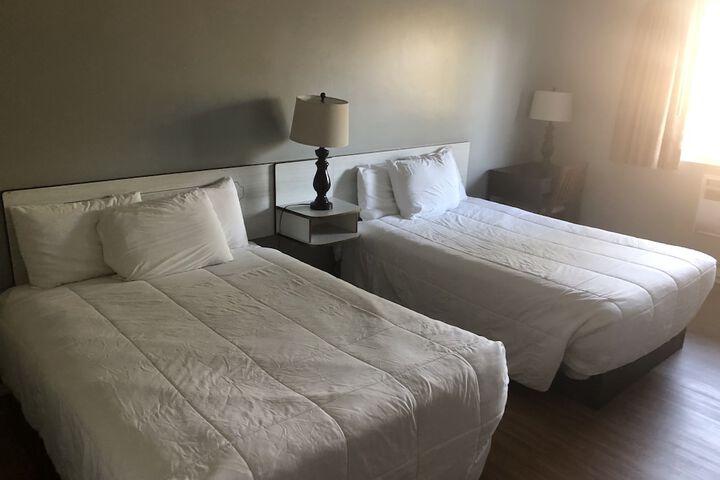 Room 8 of 42
