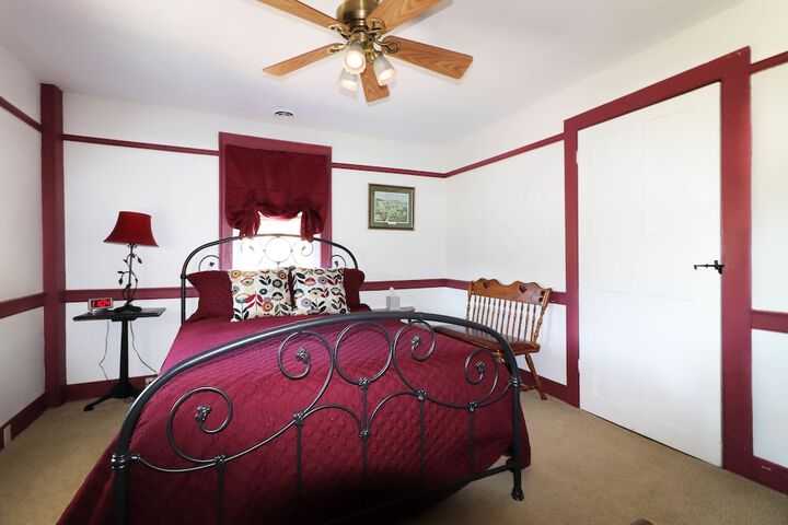 Room 26 of 59