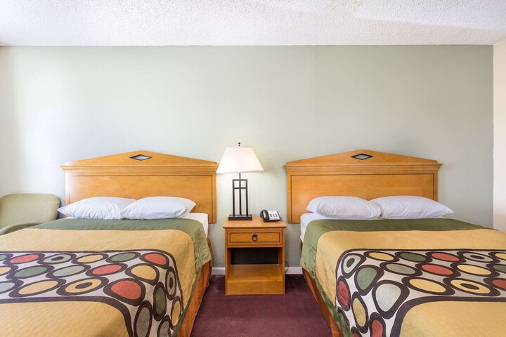 Room 19 of 26