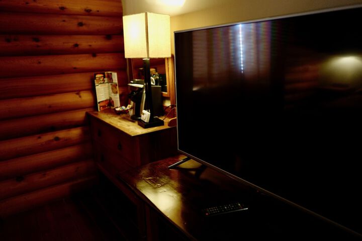 Room 52 of 98