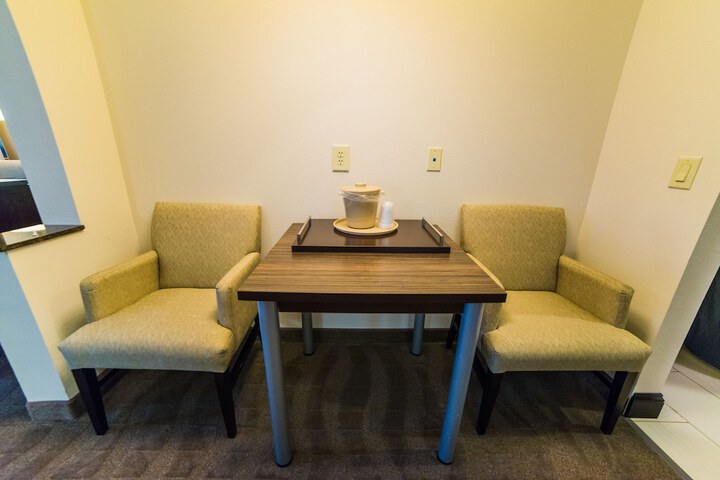 Room 28 of 57