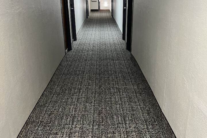 Ballroom/Hall 32 of 32