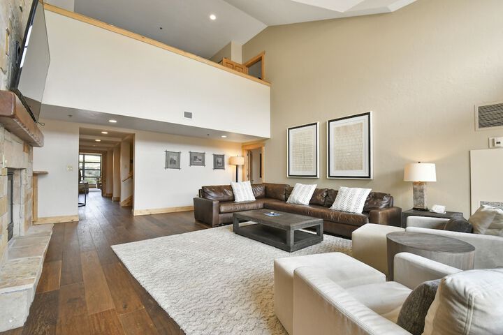Grand Summit Hotel - Canyons Village a RockResort