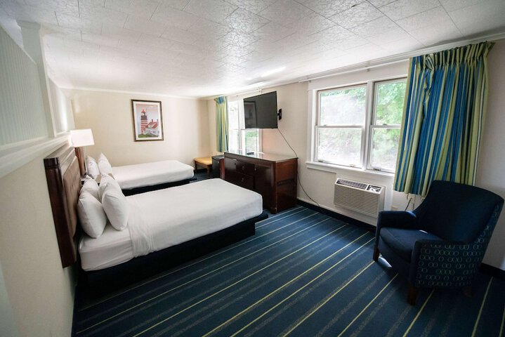 Room 19 of 27