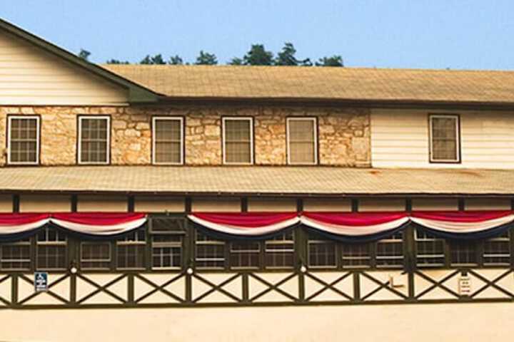 Mountain Creek Tavern