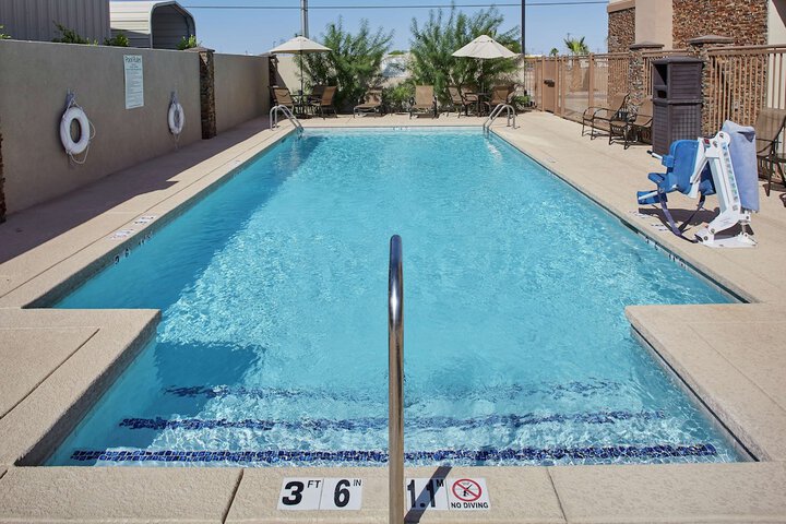 Pool 9 of 47