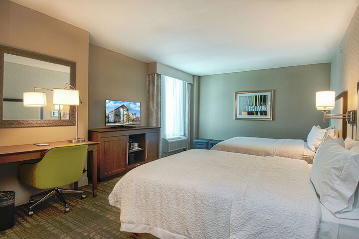 Hampton Inn & Suites Mission Viejo