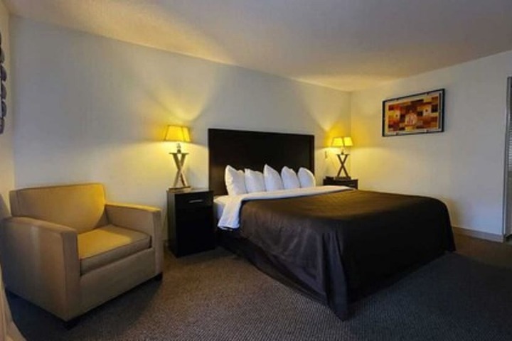 Room 22 of 42
