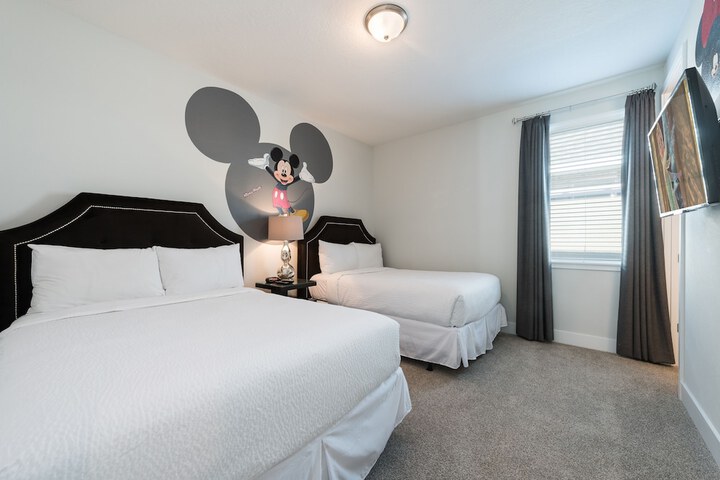 Room 20 of 26