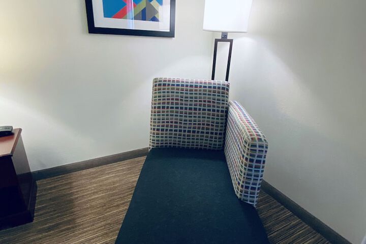 Room 26 of 45