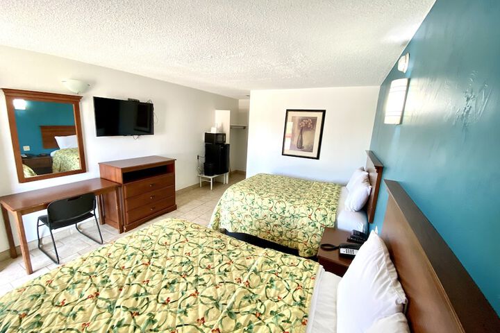 Room 17 of 22