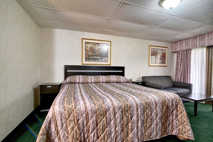Roosevelt Inn and Suites Saratoga Springs