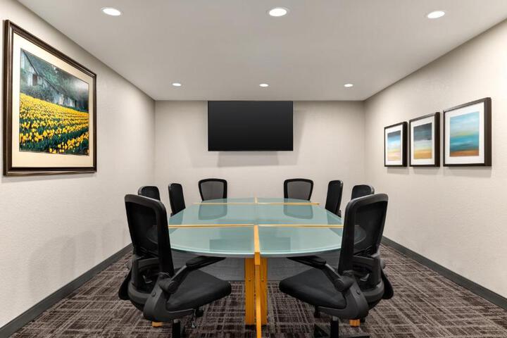 Candlewood Suites Oak Harbor by IHG